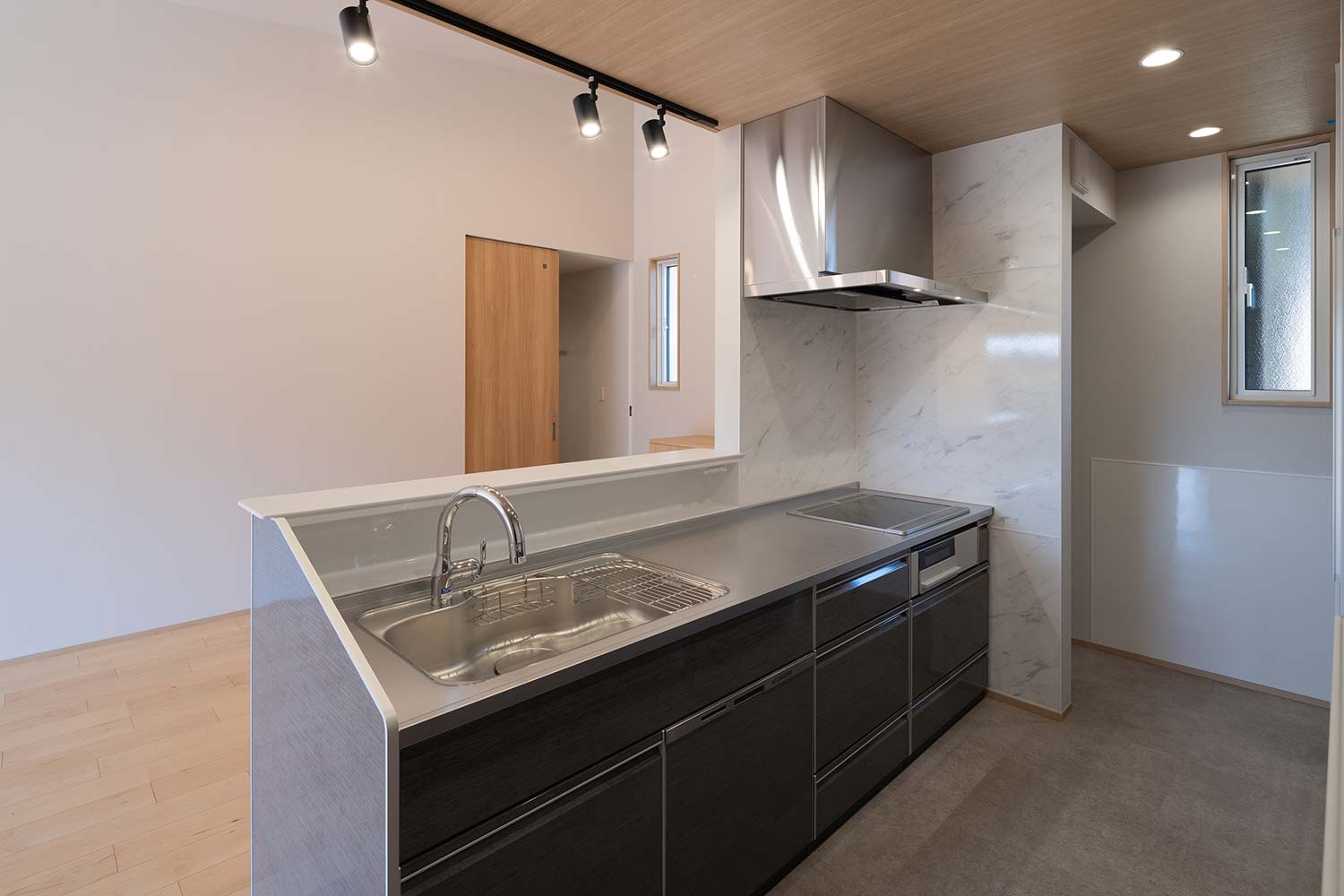 完成後のキッチン